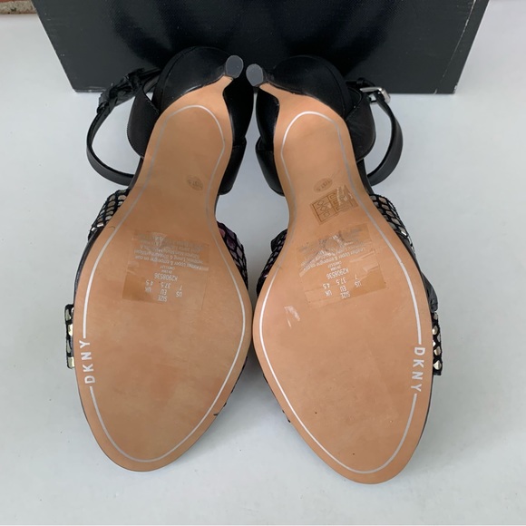 DKNY Womens ivy Peep Toe high heel Ankle Strap Sandals Multi/Snake print US 7 M - Picture 7 of 10